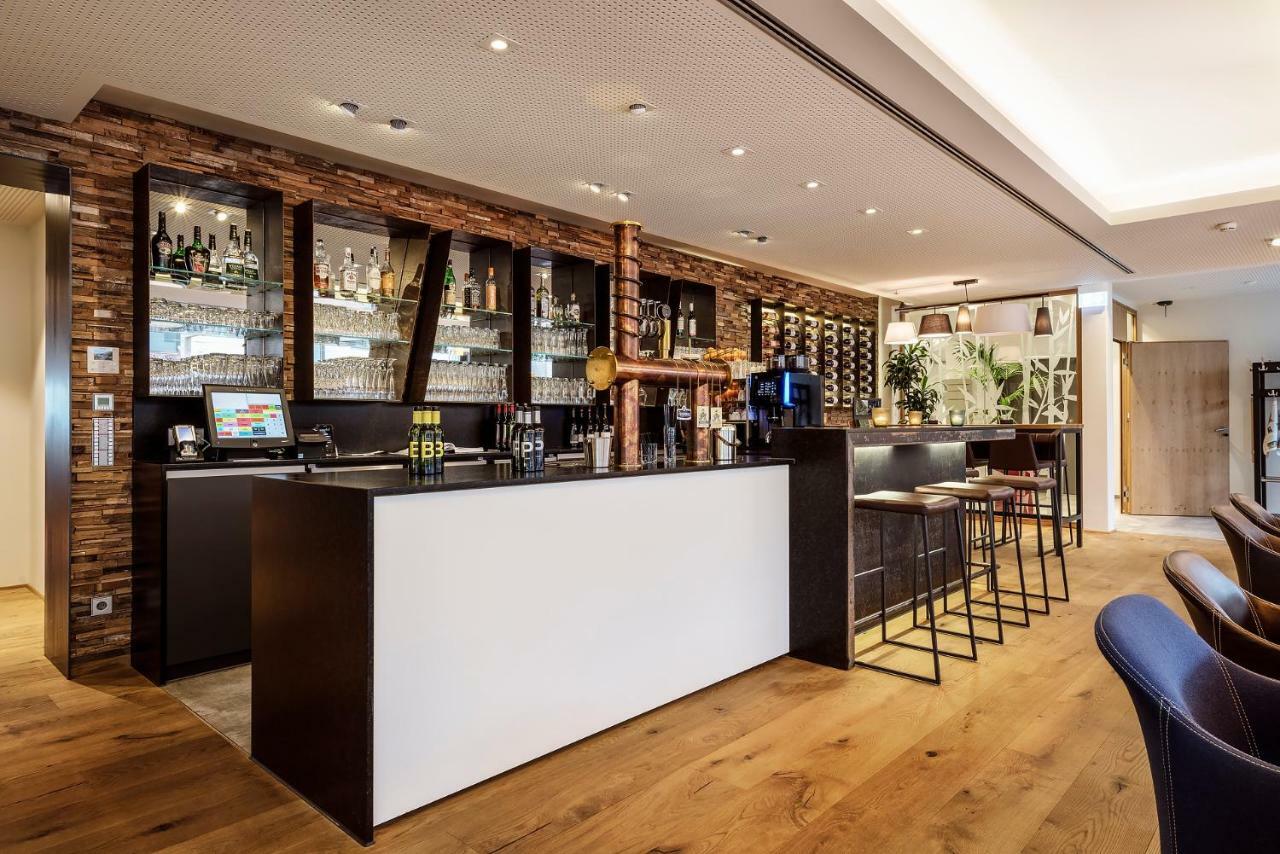 Hgs³ Hotel Schelklingen Eksteriør billede